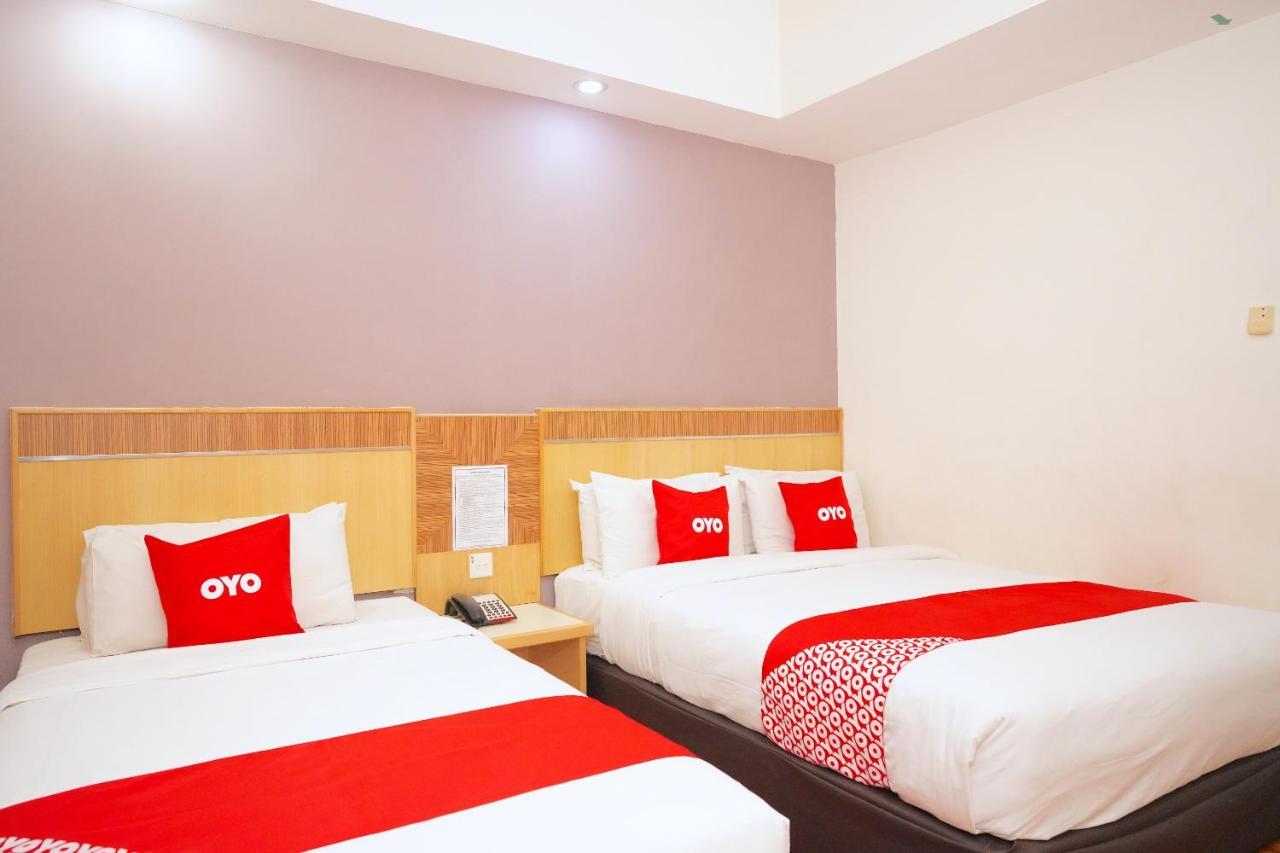 Oyo 89866 Houz Inn Bintulu Eksteriør bilde